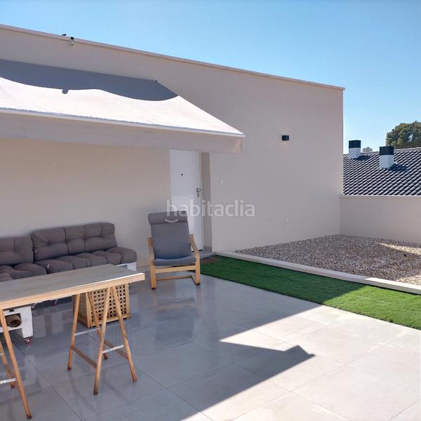 Foto 46734398-90a3-42c7-ba5e-8169f42dfd69. Chalet ¡¡ te presentamos un chalet moderno concebido con mucho cariño y amor para toda tu tu familia !! en Albacete
