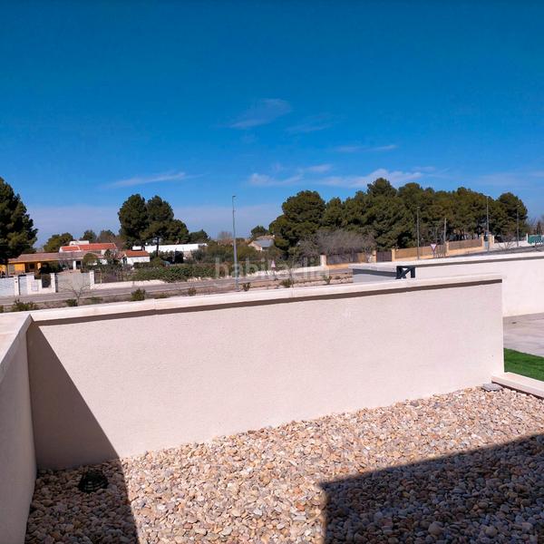 Foto 58f01af4-83a6-4d1f-b954-fd45587f806c. Chalet ¡¡ te presentamos un chalet moderno concebido con mucho cariño y amor para toda tu tu familia !! en Albacete