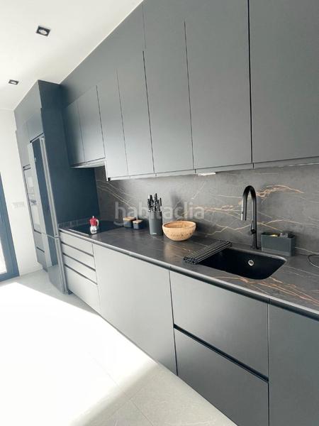 Foto a3e25ab6-a9c7-45d0-8466-ddfea9731f0c. Chalet ¡¡ te presentamos un chalet moderno concebido con mucho cariño y amor para toda tu tu familia !! en Albacete
