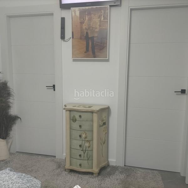 Foto bbbeb032-0d6f-4f37-af13-42356a13ca2e. Chalet ¡¡ te presentamos un chalet moderno concebido con mucho cariño y amor para toda tu tu familia !! en Albacete