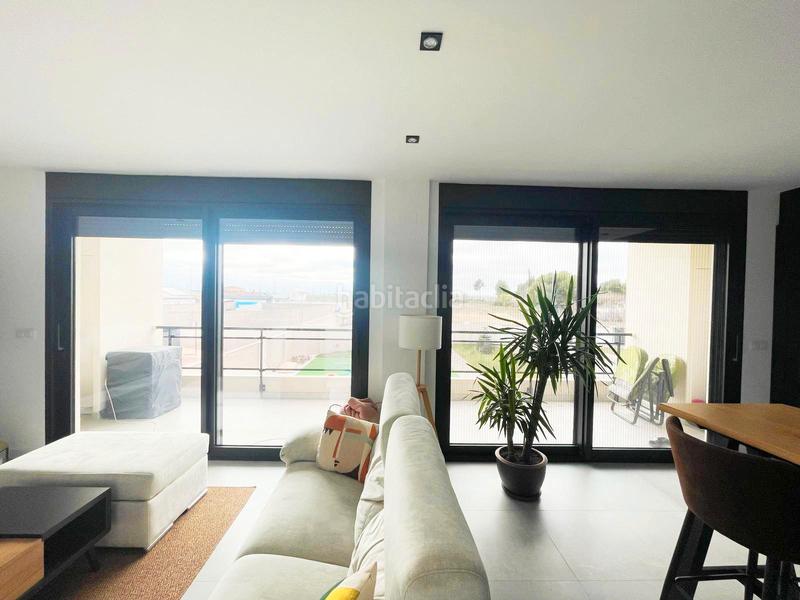 Foto c7f5c15a-e602-4918-9989-9b3ac7fa1f55. Chalet ¡¡ te presentamos un chalet moderno concebido con mucho cariño y amor para toda tu tu familia !! en Albacete