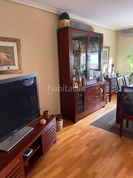 Foto 01d772ab-9249-4fd3-ace6-4e134c7b1a6f. Casa a schiera in avenida eleazar huerta 12 in Facultad de Medicina Albacete