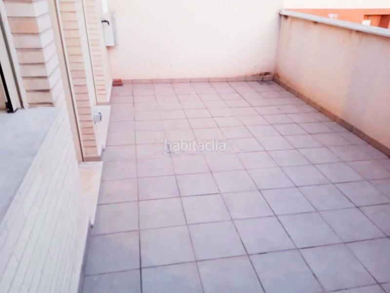 Foto 380e683e-aba0-4a35-b9bc-85c96d5463dc. Casa a schiera in avenida eleazar huerta 12 in Facultad de Medicina Albacete