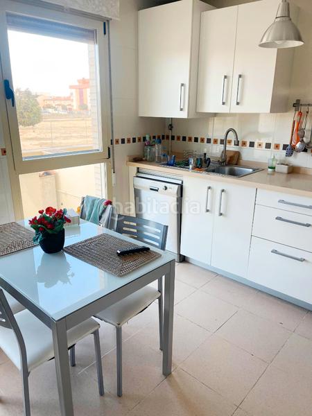 Foto 5ff6f821-187b-4863-856c-9ad763b15482. Casa a schiera in avenida eleazar huerta 12 in Facultad de Medicina Albacete