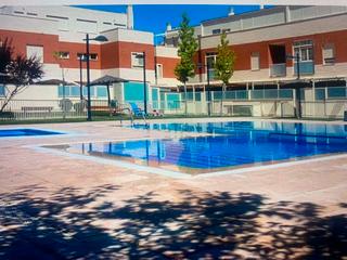 Casa adosada en Avenida eleazar huerta 12. Tu casa en una zona residencial de gran prestigio en albacete.