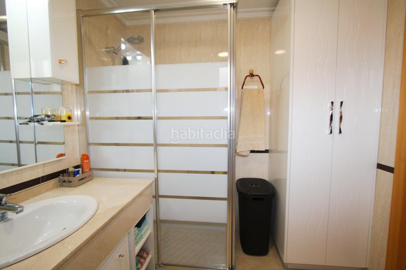 Foto 130a8442-30f7-47d7-9cc0-4cf5c534235c. Casa adossada amb calefacció a Facultad de Medicina Albacete