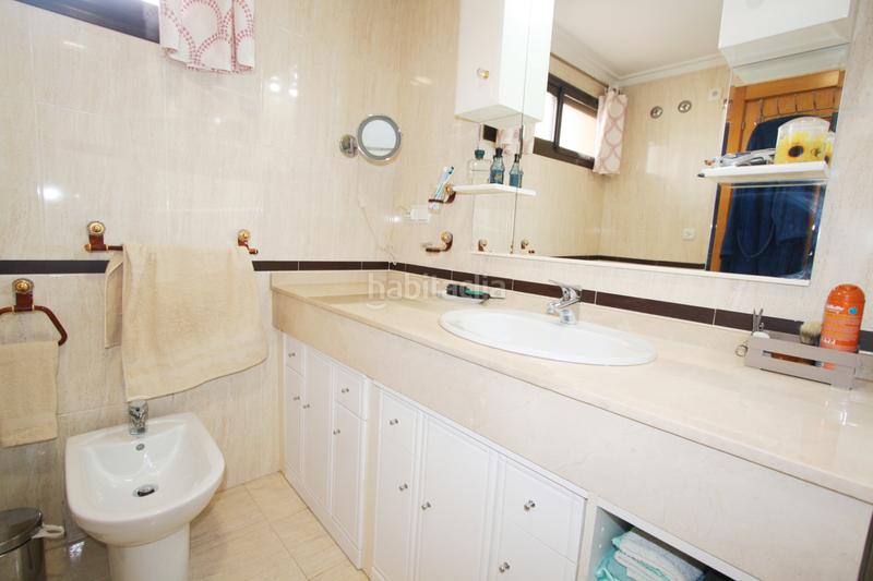 Foto 2ad66af1-7eb9-4220-b549-0d3f4aadcaaf. Casa adossada amb calefacció a Facultad de Medicina Albacete