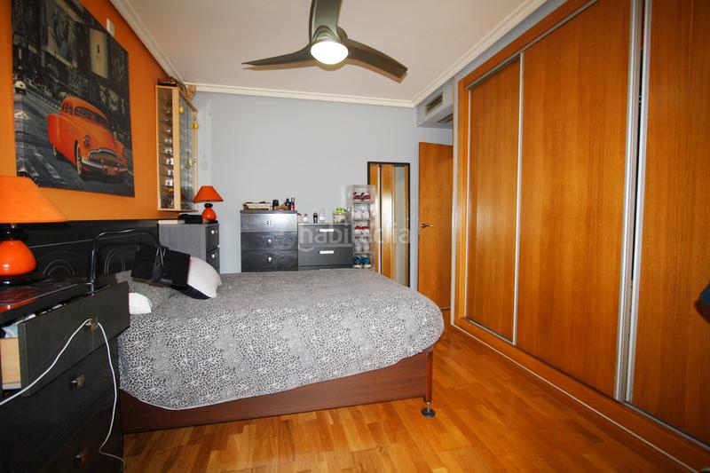 Foto 8289be8a-a133-4bf4-b0b9-e3212c8ddeba. Casa adossada amb calefacció a Facultad de Medicina Albacete