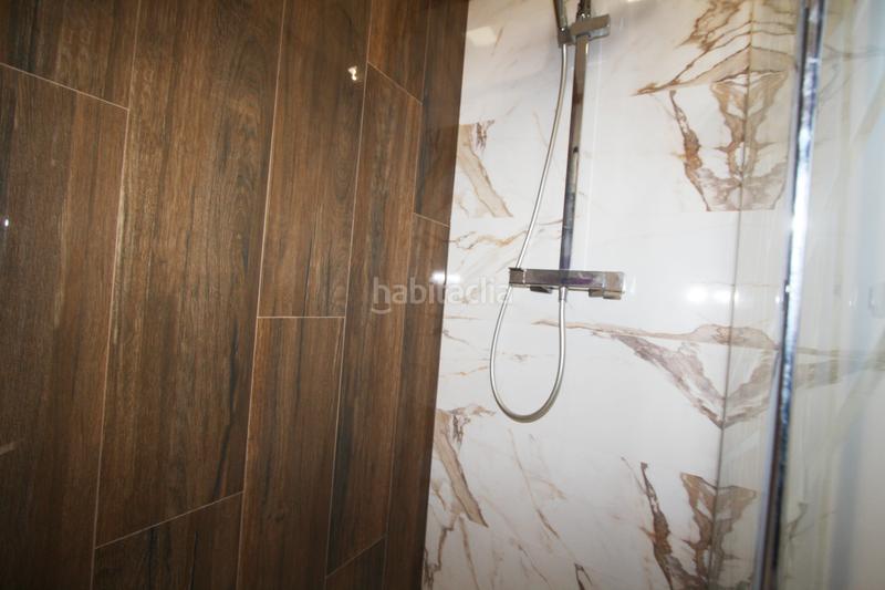 Foto d7634100-47dc-4cbe-966f-d03638a2b496. Casa adossada amb calefacció a Facultad de Medicina Albacete