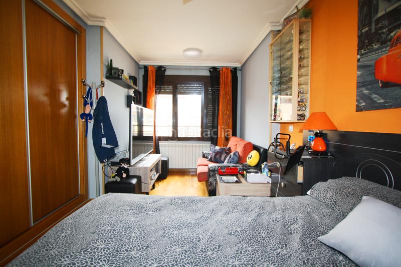 Foto de2e36d2-a70b-45ab-84e6-c07ee743fe2e. Casa adossada amb calefacció a Facultad de Medicina Albacete