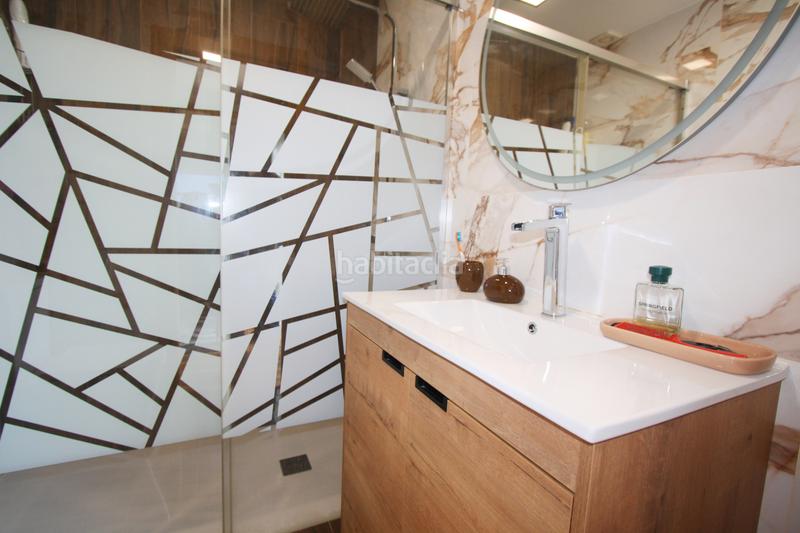 Foto f277c784-7d65-456f-aae3-be00dec37ab0. Casa adossada amb calefacció a Facultad de Medicina Albacete