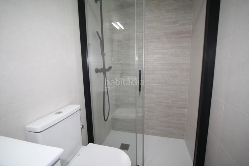 Foto 5c13d589-ef65-40ba-8ff2-be29159101a3. Casa adossada a calle rafael requena 10 a Gineta (La)