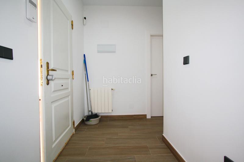 Foto ff53c8ae-d6ba-4569-b2c0-8936c06f966d. Casa adossada a calle rafael requena 10 a Gineta (La)