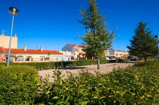 Reihenhaus in Calle rafael requena 10