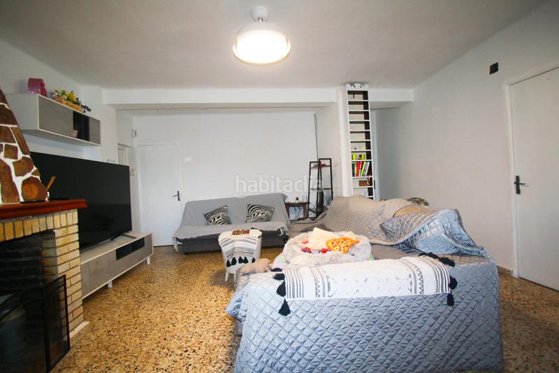 Foto a55274e9-bd62-4747-a294-2c05d8b9ce42. Chalet  semireformado en muy buen estado en Albacete