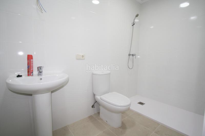 Foto 3f371fcf-6467-4014-9687-930bdedd861d. Rez-de-chaussée dans calle santiago rusiñol 63 dans Albacete