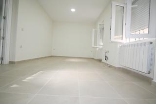 Ground floor  Calle santiago rusiñol 63. Piso en planta baja a estrenar