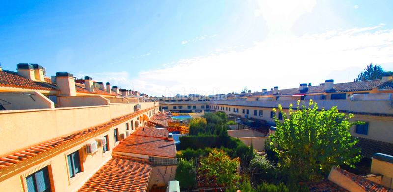 Foto a5d38db3-0733-4117-a264-277f5a4a0c13. Casa a schiera con riscaldamento in Santa Teresa - Vereda Albacete