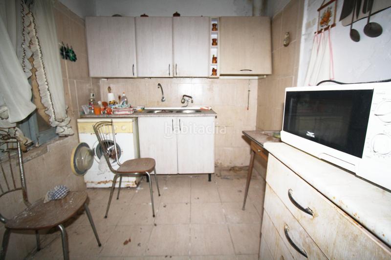 Foto 8a38417c-9a17-4655-baee-8a2ec091702c. Casa ¡¡ vivienda independiente de una planta para reformar !! en Albacete