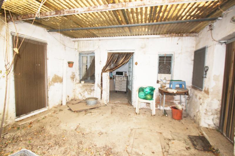 Foto fe30042b-bd7b-4176-87eb-27e0c341e083. Casa ¡¡ vivienda independiente de una planta para reformar !! en Albacete