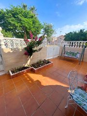 Casa adosada en Calle puerta de hierro 84. ¡¡ tu casa a 5 minutos de la playa del mar menor !!