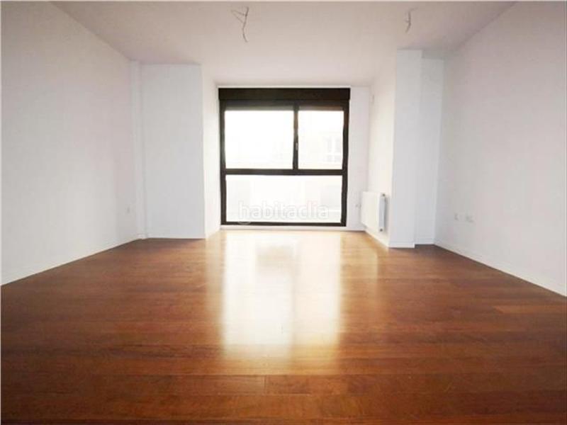 Foto 4dc89889-1535-46ad-9d0b-4b98f12eff96. Flat with heating parking in Centro Albacete