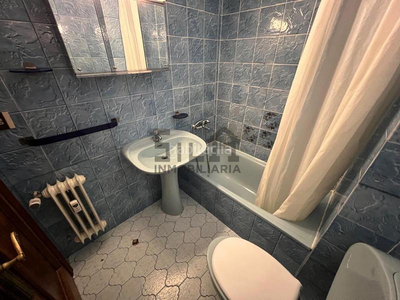 Foto cb6e1e15-f65c-4ce7-a498-e6962ca58e39. Location appartement avec chauffage dans Universidad Ourense