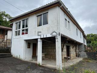 Casa a Parada de Sil