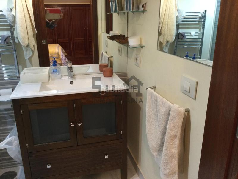 Foto 33b565bb-53b8-4398-9315-4b93398754cd. Chalet con riscaldamento parcheggio in Lobeira