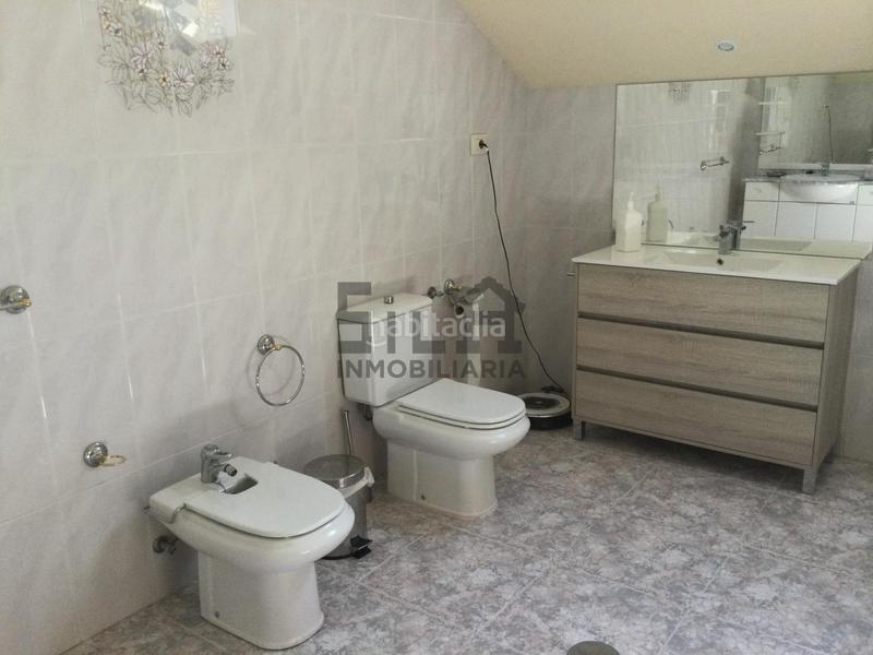 Foto 742c4cbe-3dcd-416b-afee-933877dfaf3f. Chalet con riscaldamento parcheggio in Lobeira