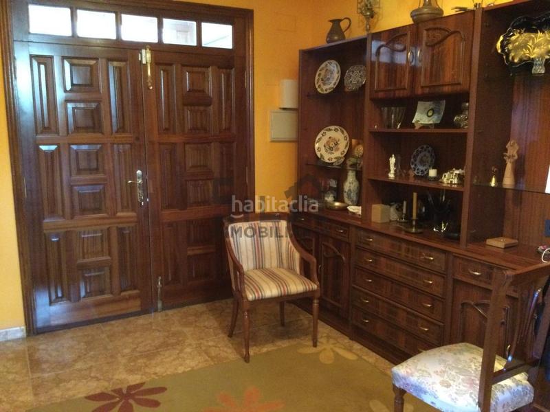 Foto f6ab72ff-3df0-45eb-b1a5-27ed0bdbbe86. Chalet con riscaldamento parcheggio in Lobeira