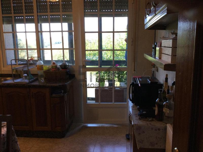 Foto fa75f36d-8035-4a2b-875e-f0e239f1a92f. Chalet con riscaldamento parcheggio in Lobeira