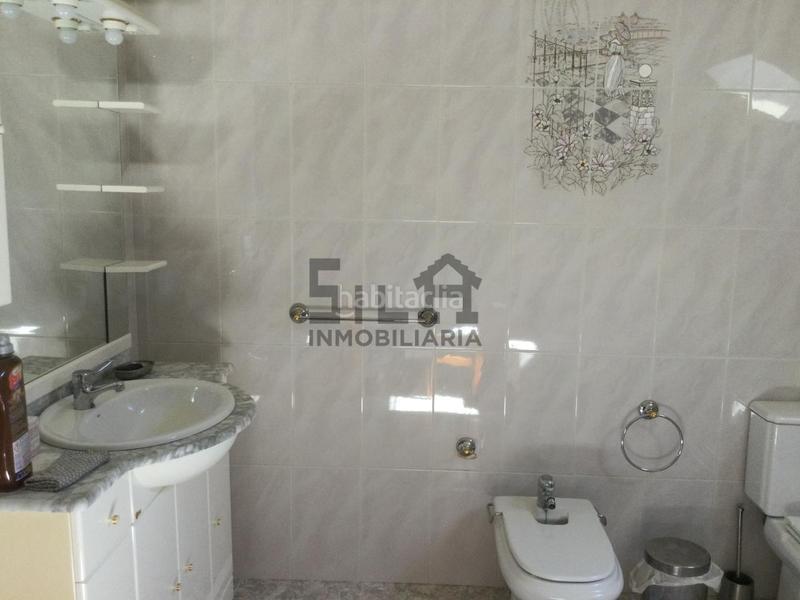 Foto 2fd2a243-f54d-462f-9ef4-e343ebc0da28. Xalet amb calefacció aparcament a Lobeira