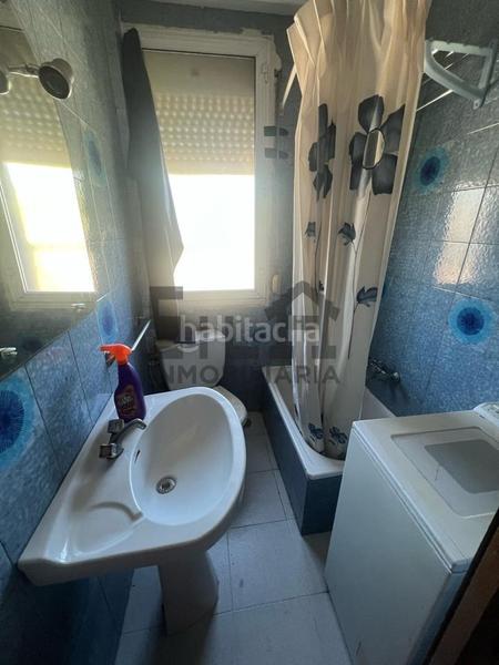 Foto 264a3cf1-fe80-4cc5-9e34-ec0ab11d3090. Piso en Couto Ourense