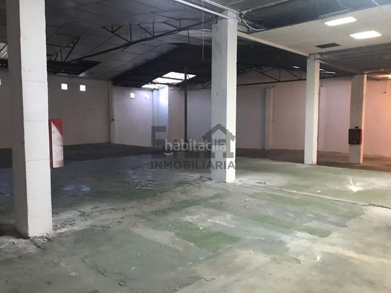 Foto d1d58b79-7f1d-485e-8b8f-6d816cecea40. Local comercial a Ventiun Ourense