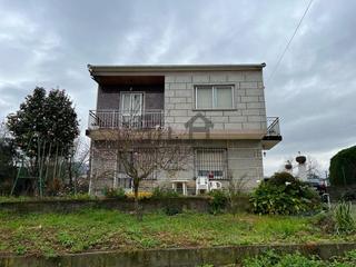 Chalet  Lg. santa cruz de arrabaldo