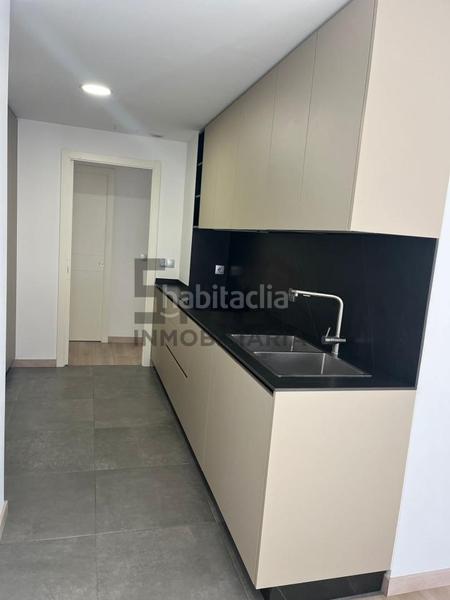 Foto 546e28da-b579-4176-b8b0-38777e9704f1. Alquiler piso en Centro Ourense