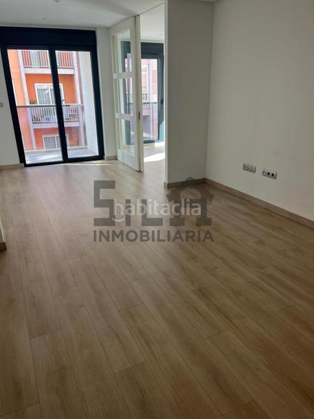 Foto 5d6cc02a-9fbc-4f05-86cc-273fa27083c9. Alquiler piso en Centro Ourense