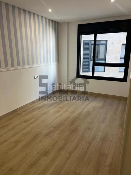 Foto f2ad0ae6-e0de-45ea-98f6-65ae044d729e. Alquiler piso en Centro Ourense