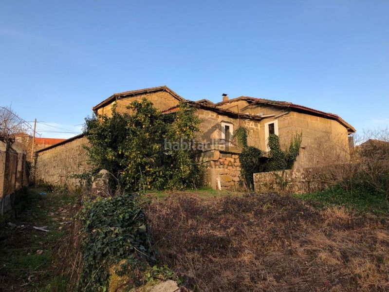 Foto 0f15c72d-ae60-4b08-ac1b-be8d003dcb0f. Casa amb calefacció a Coles