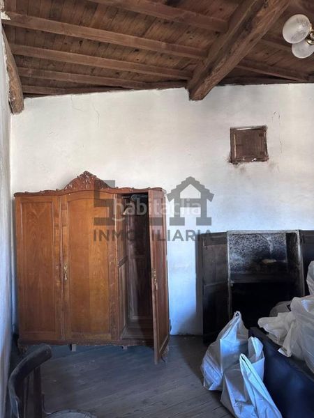 Foto 11a00810-f976-4ce0-8bb1-ed561340bf4d. Casa amb calefacció a Coles