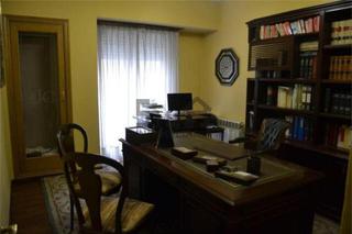 Rent Office space in Centro