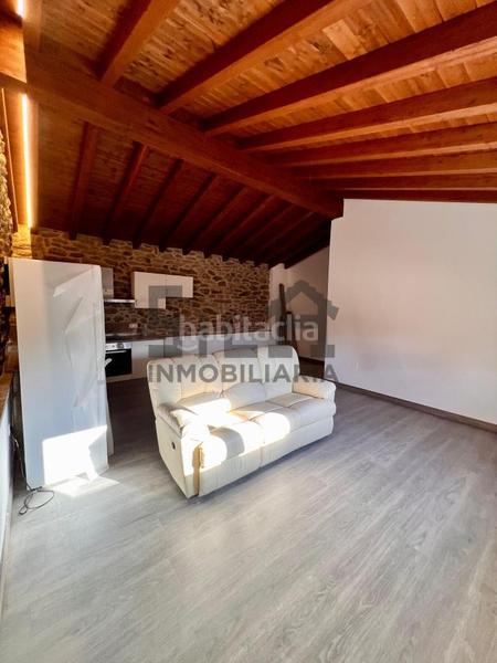 Foto d655d081-1063-4538-aebb-bde2ddd9c068. Chalet en Boborás