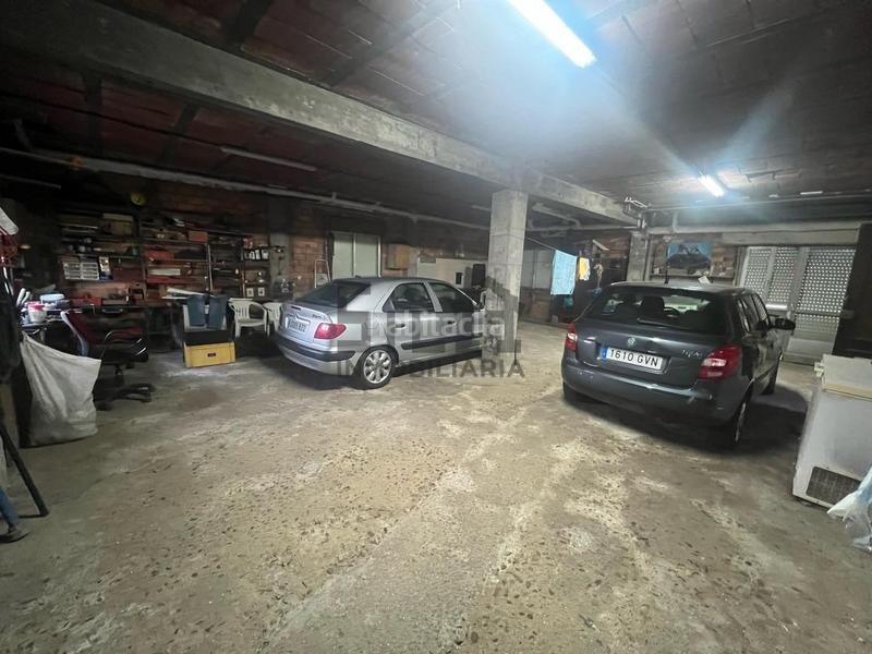 Foto 248ca3f9-f609-4e7d-878d-3cd2a81abd4e. Chalet mit heizung parking in Mariñamansa Ourense