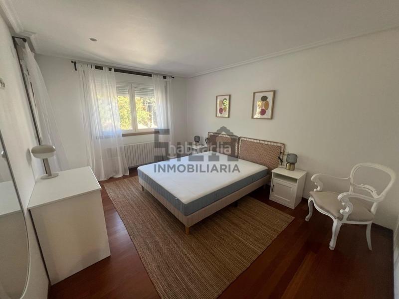 Foto fa95ab2a-f6fd-48f0-bd74-1fe6c71405fa. Location appartement avec chauffage parking dans A Ponte Ourense