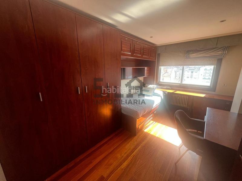 Foto 5951aecf-137c-407a-ba5d-fadc04c70b3c. Piso en Centro Ourense