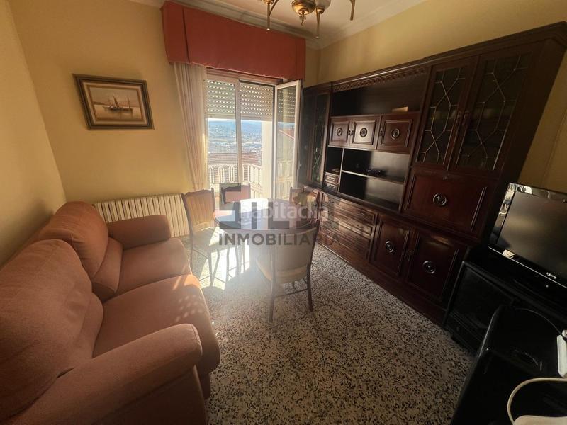 Foto 7d41516a-50f7-4fd1-a2da-4c68a7c36b5c. Penthouse with heating in San Francisco Ourense