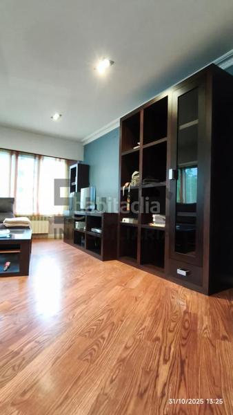 Foto 9cb43bc7-d3ed-4336-9910-7bf123dc4ac7. Location appartement avec chauffage dans Universidad Ourense