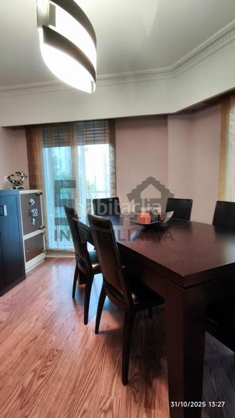 Foto 3754ee65-83c4-472c-ba0b-c8b38e50b70e. Rent flat with heating in Universidad Ourense