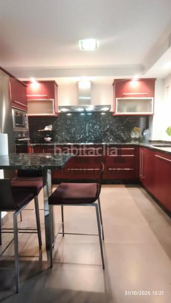 Foto b42831cc-c01f-4f22-abab-760bd7db0177. Rent flat with heating in Universidad Ourense